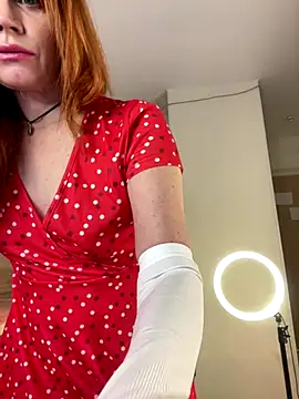 Ruby-Luv online show from December 14, 3:07 pm