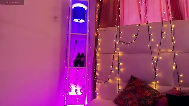 Stefyrossy online show from March 2, 3:19 pm