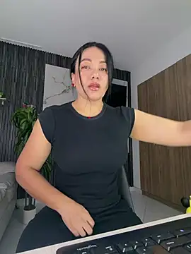 Abril10  online show from June 25, 3:35 pm