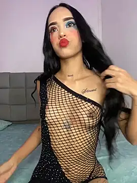 Snapshot of Exotic_girl666 chatting on October 26, 4:41 am Exotic girl666 online show from October 26, 4:41 am