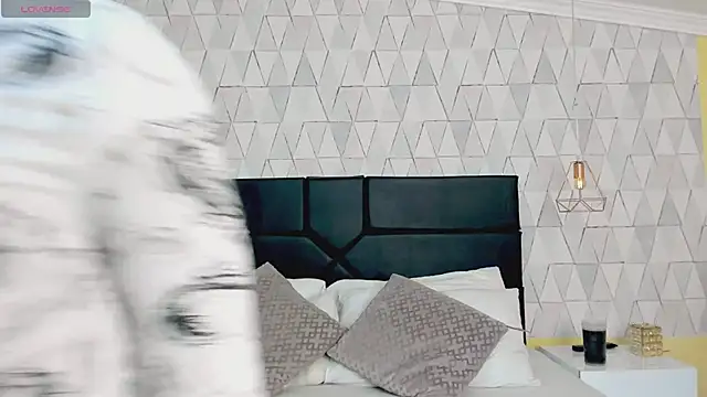 JustinePerry online show from January 9, 8:46 pm