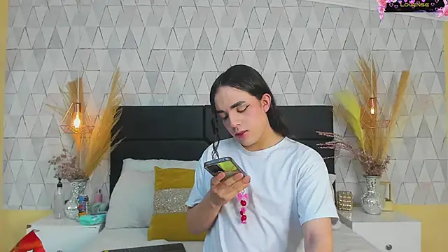 JustinePerry online show from March 9, 4:15 am