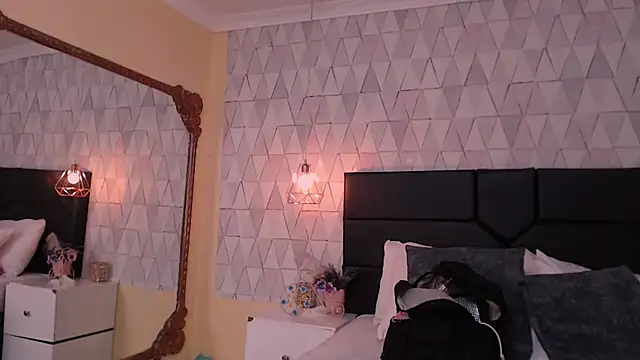 JustinePerry online show from September 17, 3:15 am