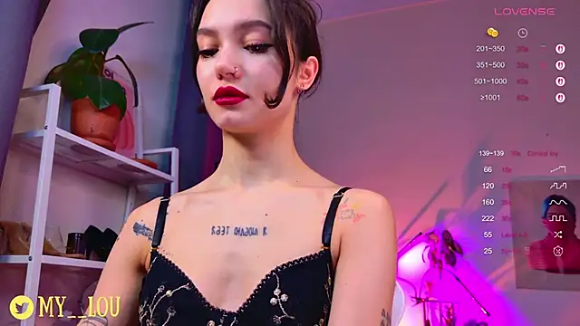 MyLou  online show from November 17, 3:24 pm