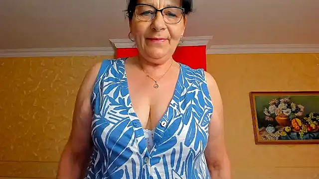 sweetangell69  online show from June 13, 3:48 am