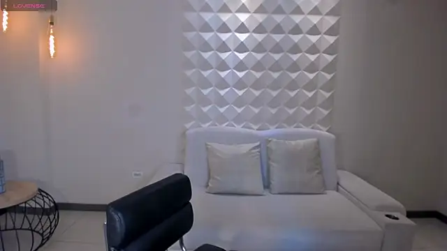GabriellaLee online show from July 26, 11:40 am