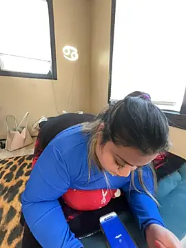 tillymarie34 online show from February 18, 6:51 pm