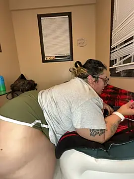 tillymarie34 online show from June 20, 4:16 am