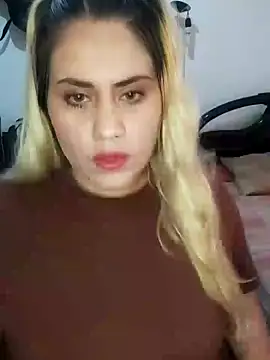 Snapshot of Mia_queenOfBlowjob chatting on October 14, 8:11 pm Mia queenOfBlowjob online show from October 14, 8:11 pm