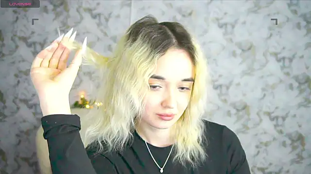 Ashley S online show from May 15, 11:07 pm