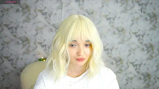 Ashley S online show from June 12, 3:03 am