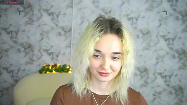Ashley S online show from April 28, 2:27 am