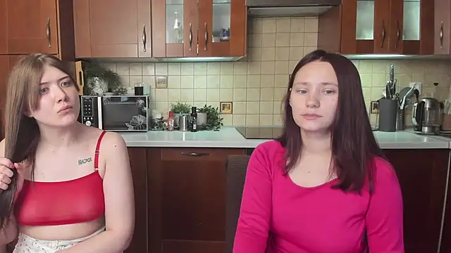 HotCaramellsTV online show from June 7, 11:17 am