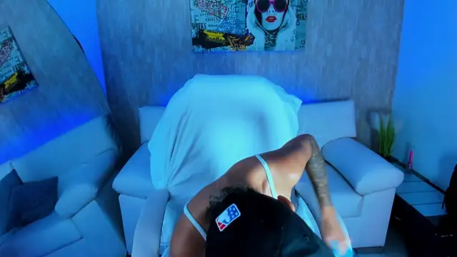 nova sex01 online show from October 15, 5:10 am