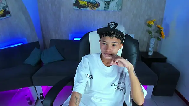 nova sex01 online show from February 27, 12:21 am