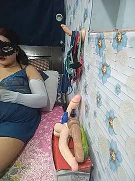tina8th online show from July 7, 4:32 pm
