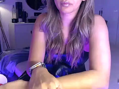 trippy tina online show from June 13, 5:32 pm