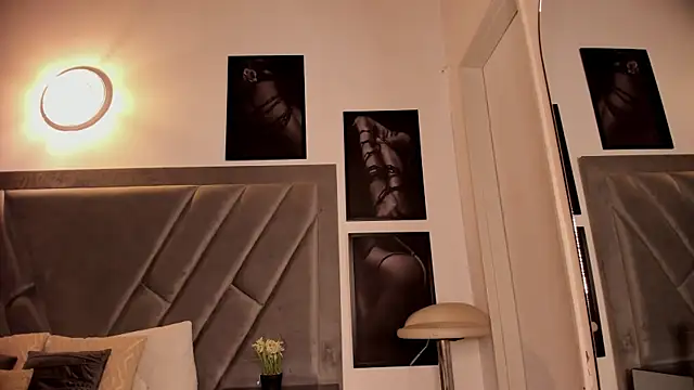 brenda nova18 online show from July 13, 9:37 pm
