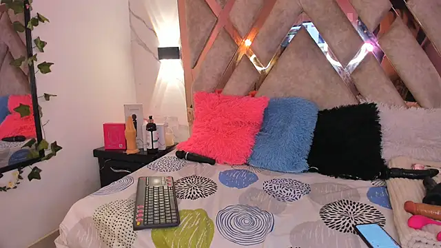 sarawiliamx online show from May 22, 5:16 am