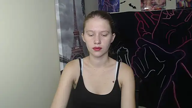Snapshot of StellaCRL chatting on September 29, 6:07 am StellaCRL online show from September 29, 6:07 am