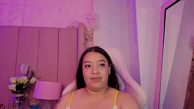MollyBigBoobs12 online show from July 29, 10:10 pm