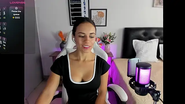 Sara lopez 28 online show from February 5, 12:19 pm