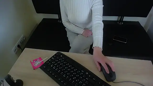 LaimaV  online show from November 9, 12:23 pm