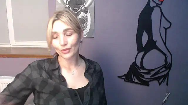  sexy lady online show from March 12, 1:03 pm