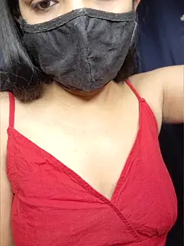 Nisha027 online show from May 4, 10:02 pm
