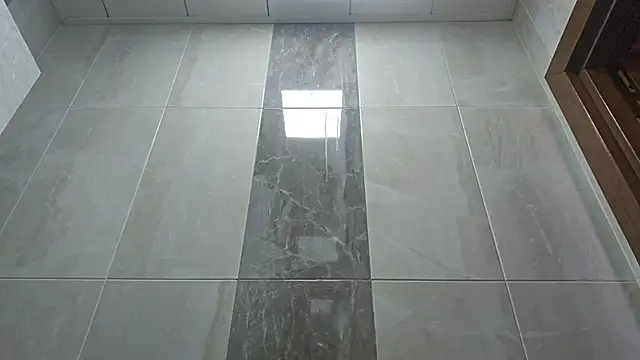 AlejandraDelaney online show from March 5, 1:18 pm