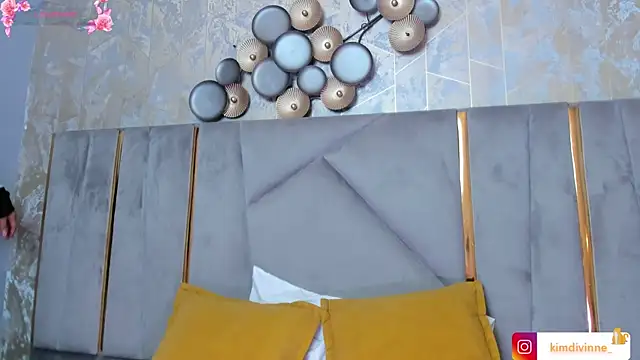 KimDevinne online show from November 13, 2:32 am