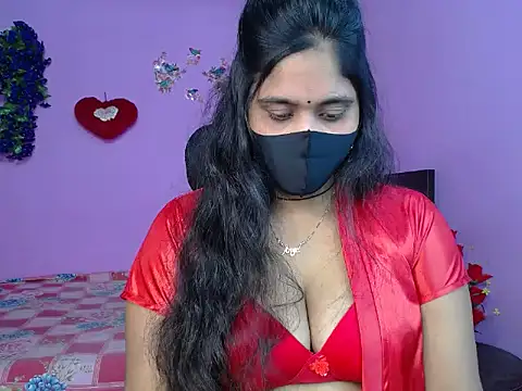 Hot Maleka online show from May 2, 4:54 pm