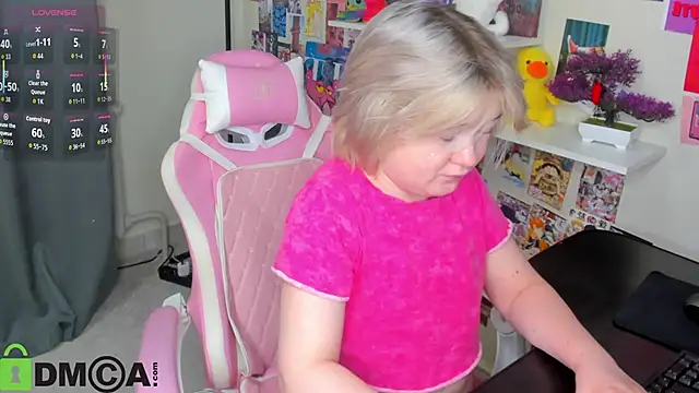 Sara Robinson online show from May 4, 3:21 am