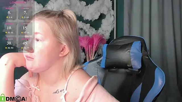 Sara Robinson online show from June 18, 4:47 am