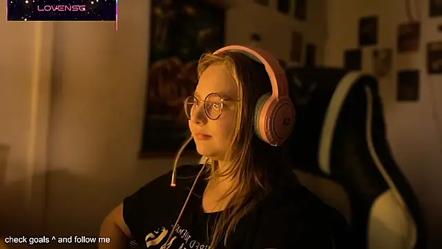 JacyWinslat online show from October 23, 6:03 pm