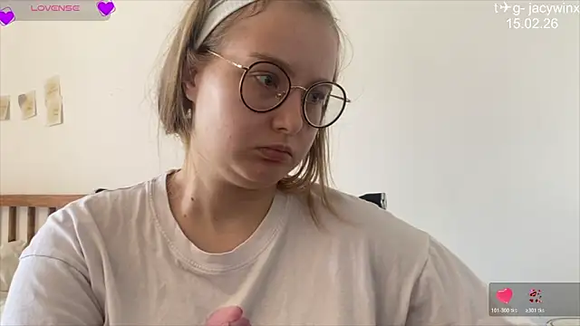 JacyWinslat online show from February 15, 7:00 am