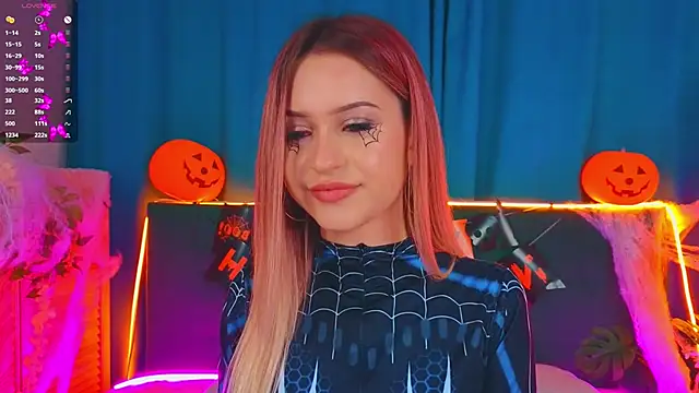 AlinaWalters online show from October 28, 8:46 pm