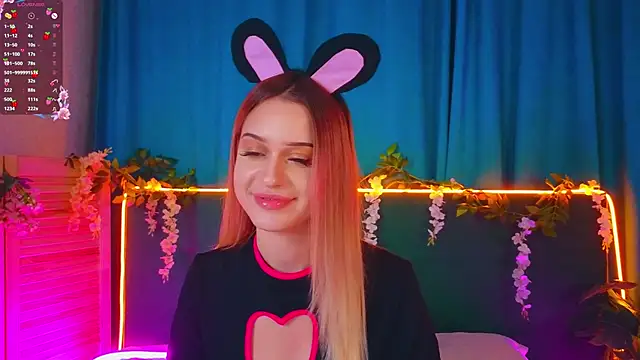 AlinaWalters online show from November 19, 8:09 pm