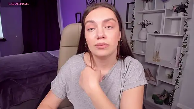 Snapshot of DaniellaLovely chatting on September 26, 10:57 am DaniellaLovely online show from September 26, 10:57 am