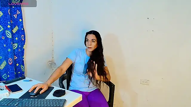 Oh Tique online show from July 25, 3:24 am