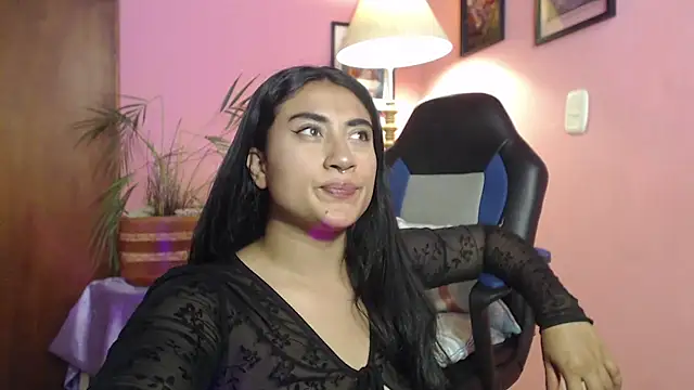 bunnyemilyrose36 online show from August 5, 3:40 pm