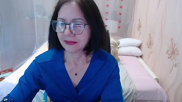 OlgaHottie online show from October 13, 11:18 pm