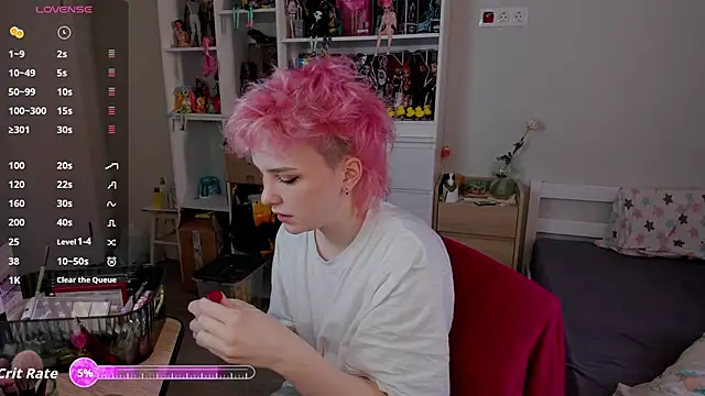 School Love online show from December 14, 7:03 am