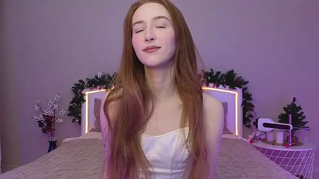 MichaDenver online show from February 4, 6:55 pm