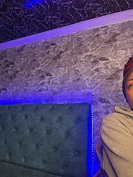 Melany Williams online show from July 12, 12:17 pm
