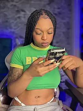 Melany Williams online show from February 4, 1:14 pm