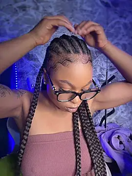Melany Williams online show from July 27, 1:41 pm