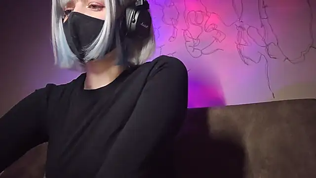 DanaWard online show from November 26, 10:00 pm