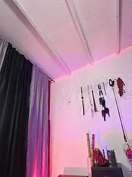 TAFITASLAVE online show from November 2, 11:52 pm