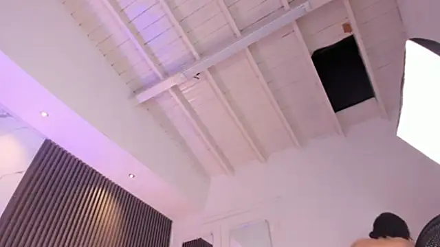 AbigailWilliams  online show from July 27, 1:41 pm